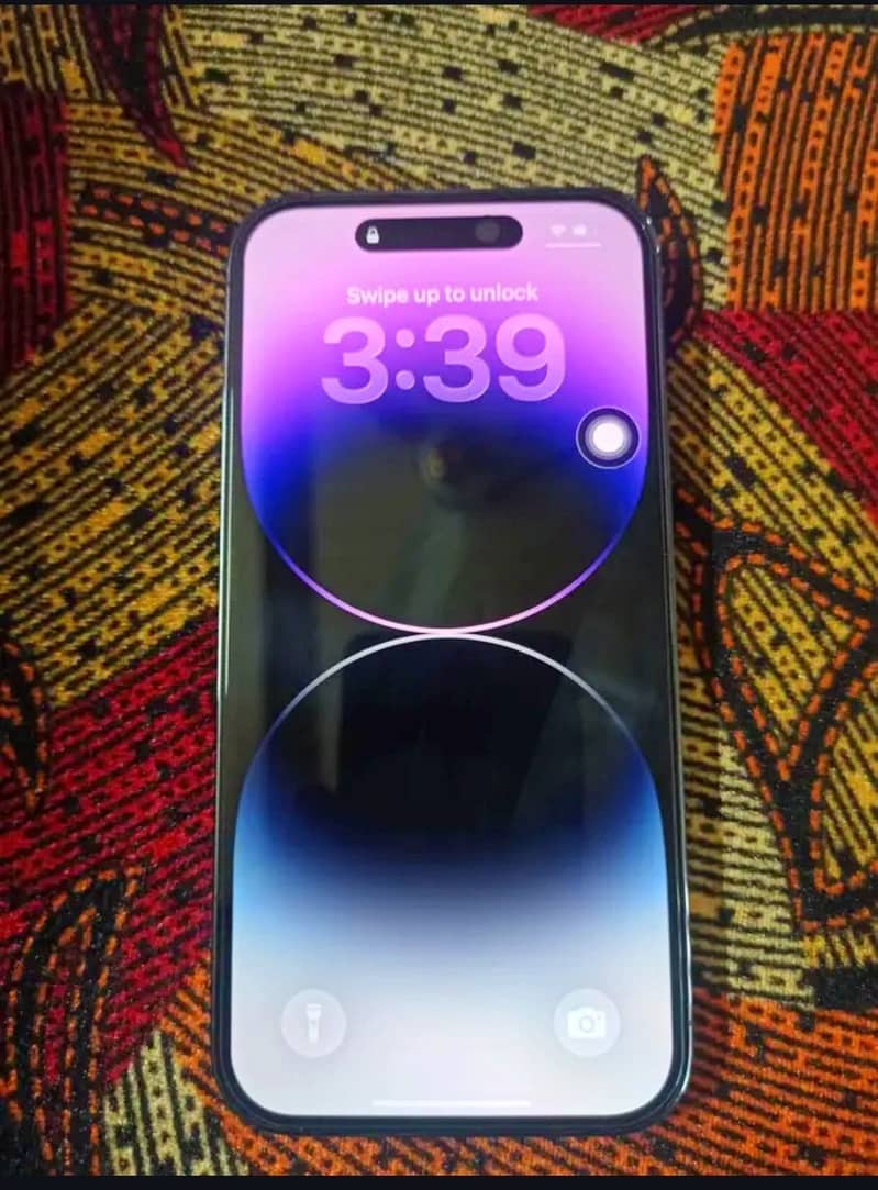 Apple iPhone 14 Pro 1