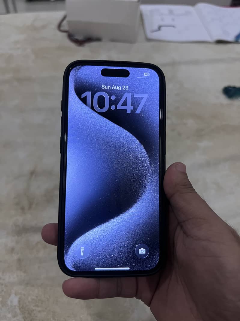 Apple iPhone 15 Pro 0