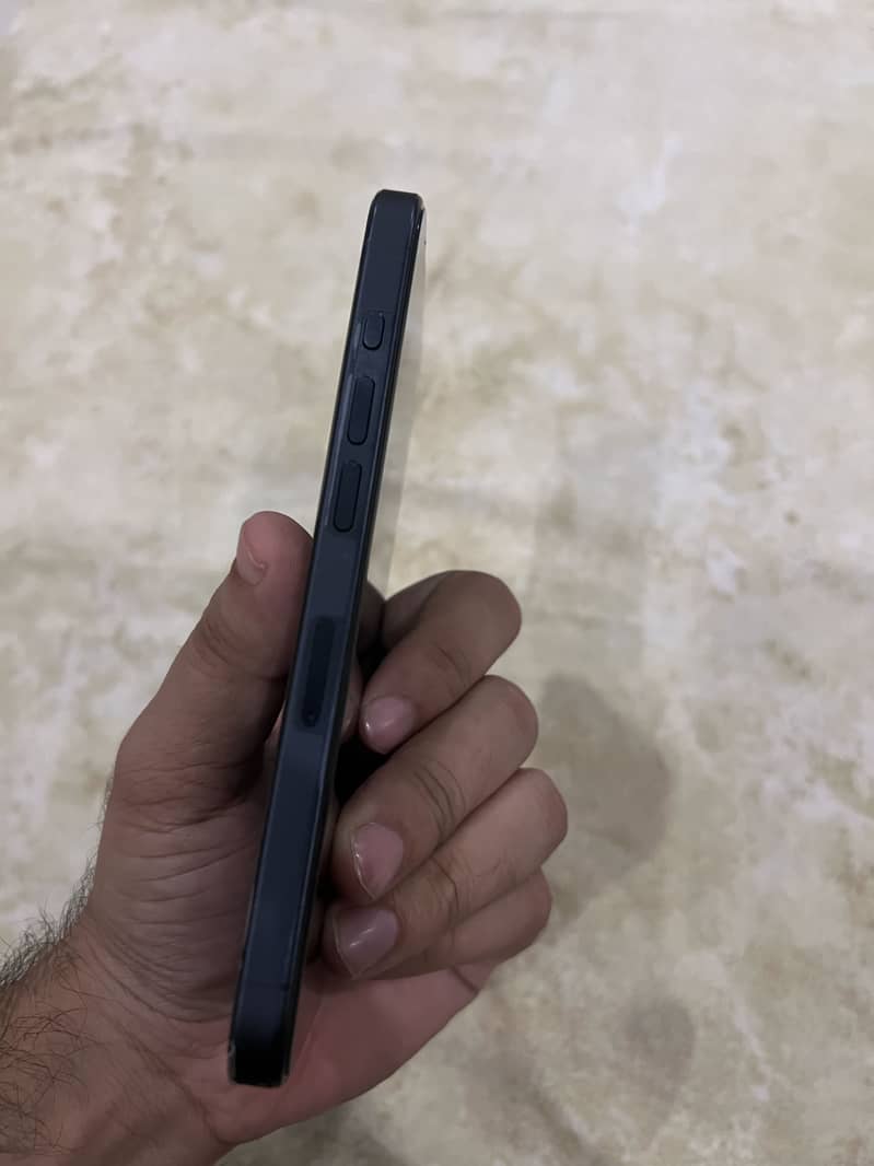 Apple iPhone 15 Pro 5