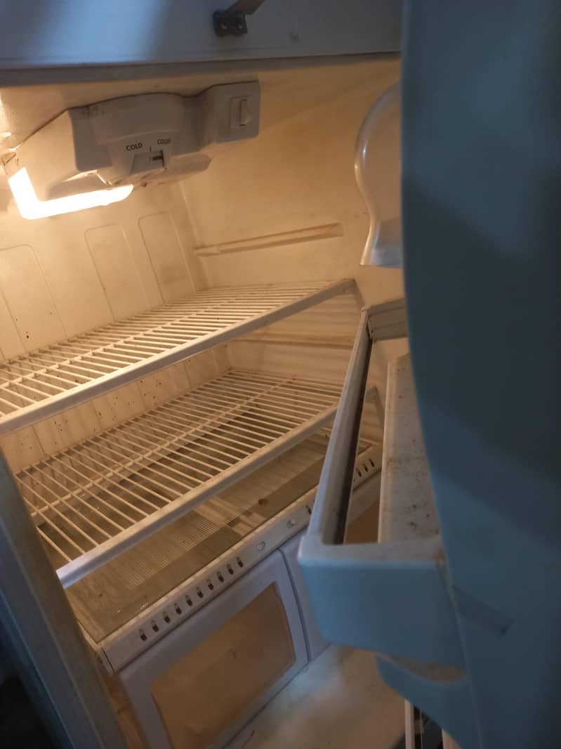 refrigerator 2