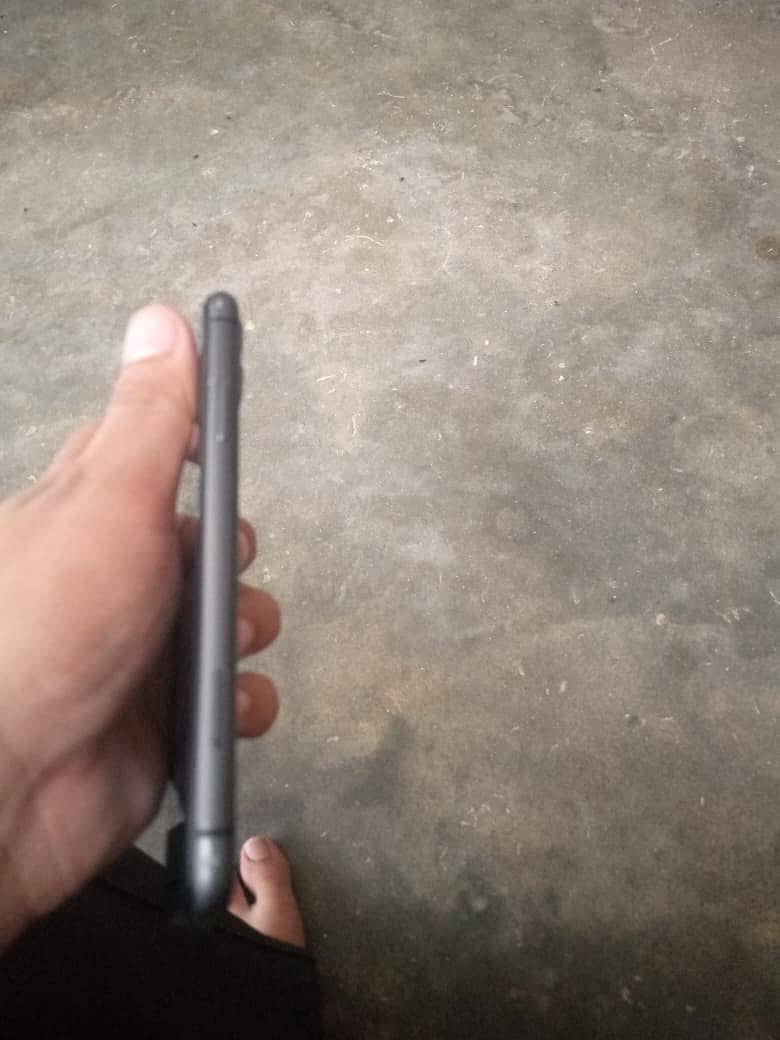 IPhone 11 2