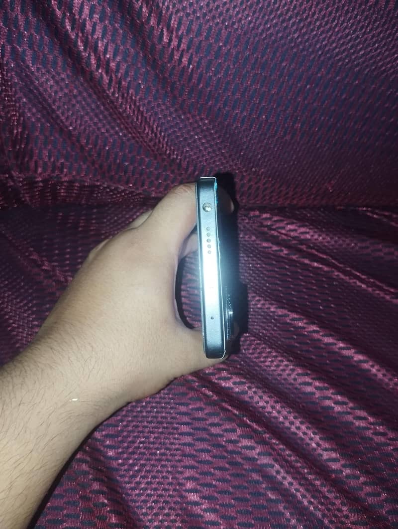 Xiaomi Redmi Note 13 Pro 3