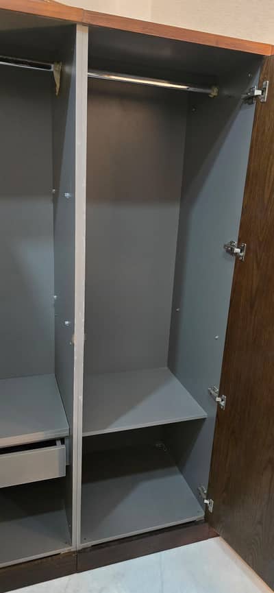 Habitt wardrobe