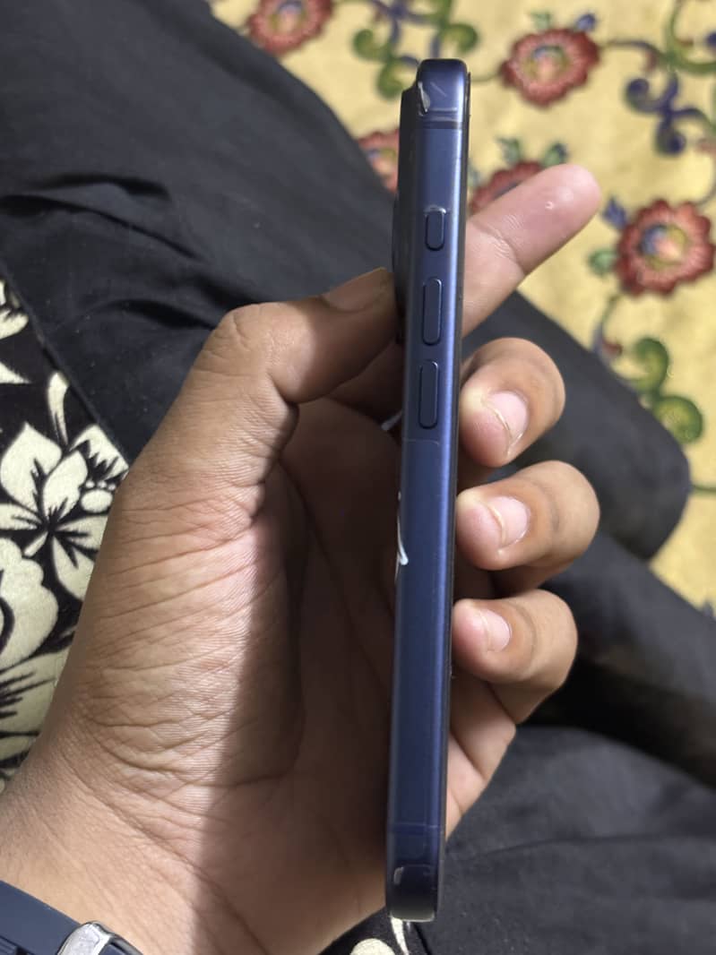 Apple iPhone 17 Pro 4