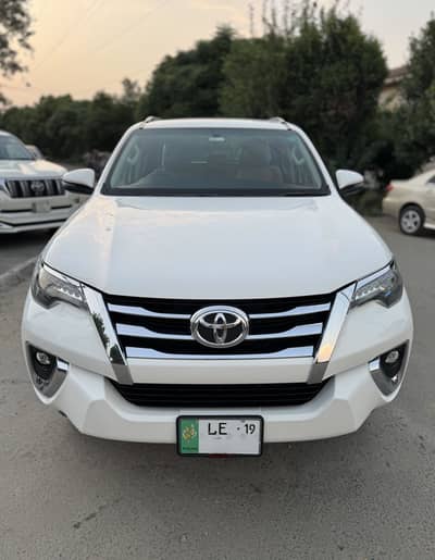 Toyota Fortuner V 2018
