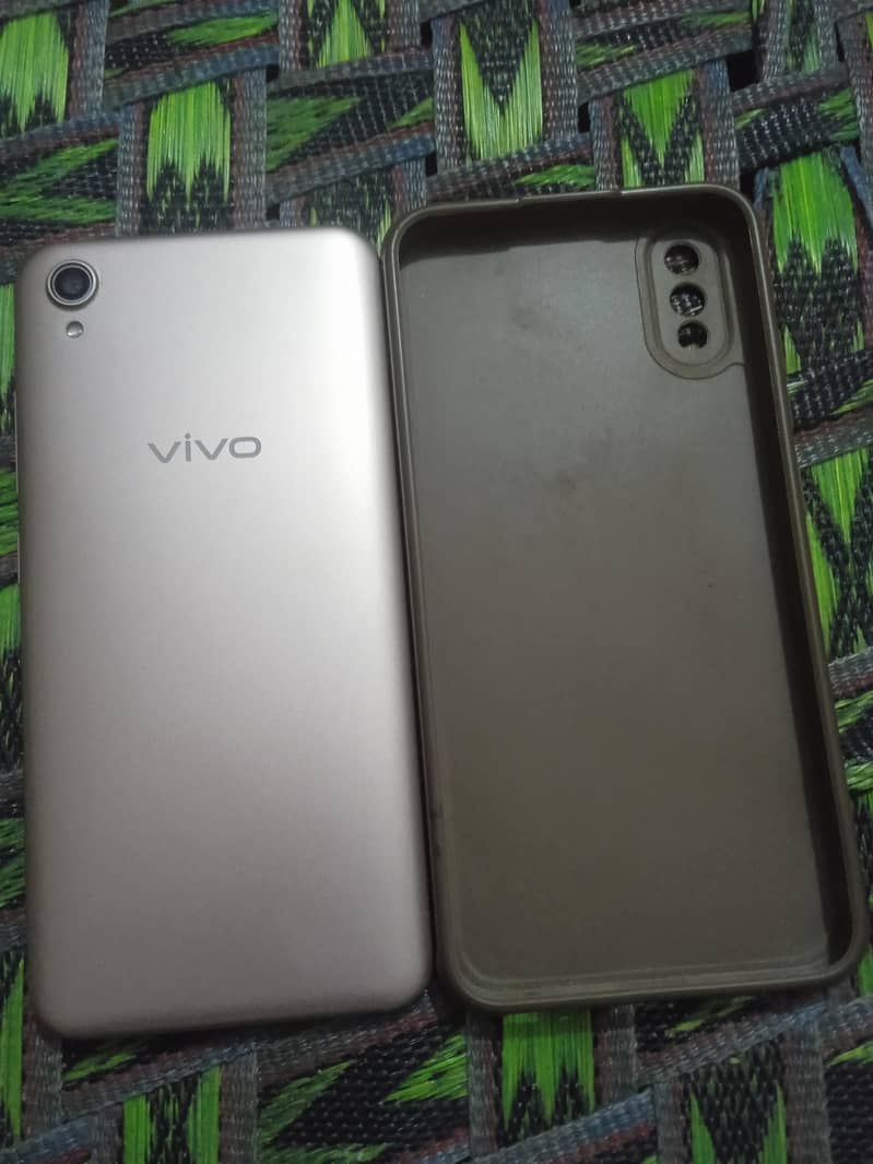 Vivo 1908 4