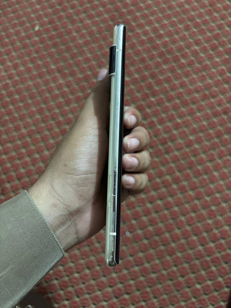 Google Pixel 6 Pro 2