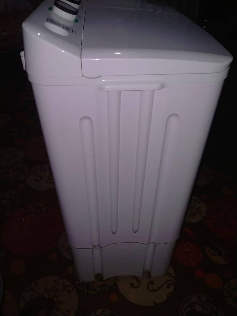 Washing Machine 4