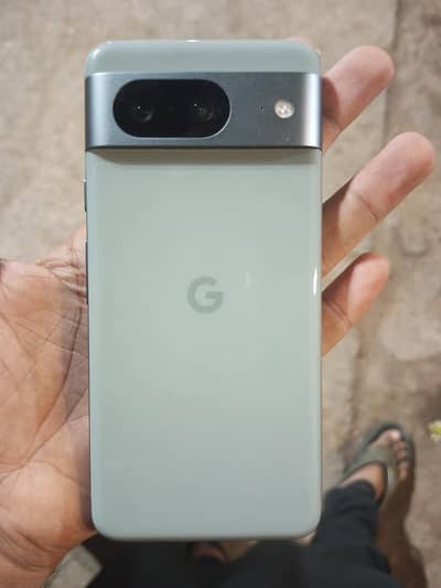 Google Pixel 8