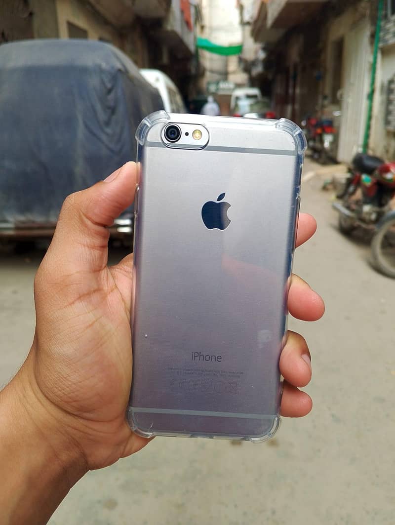 Apple iPhone 6 3