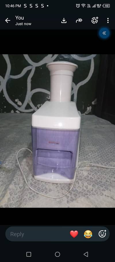 Westpoint Juice Extractor / Juicer Machine - Good Condition