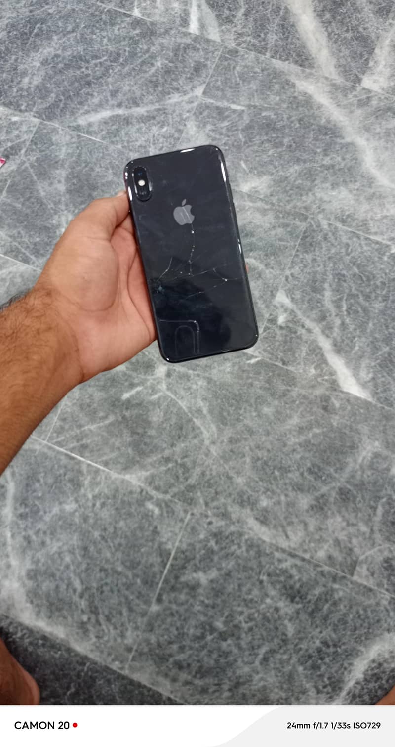 iPhone X 3