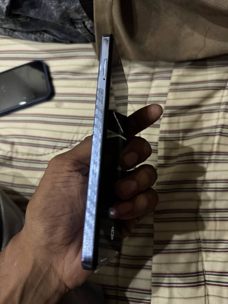 Tecno CAMON 20 Pro 4