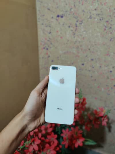 Apple iPhone 8 Plus