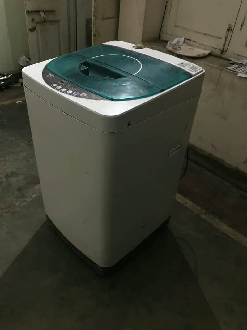 Haier fully automatic washing machine 1