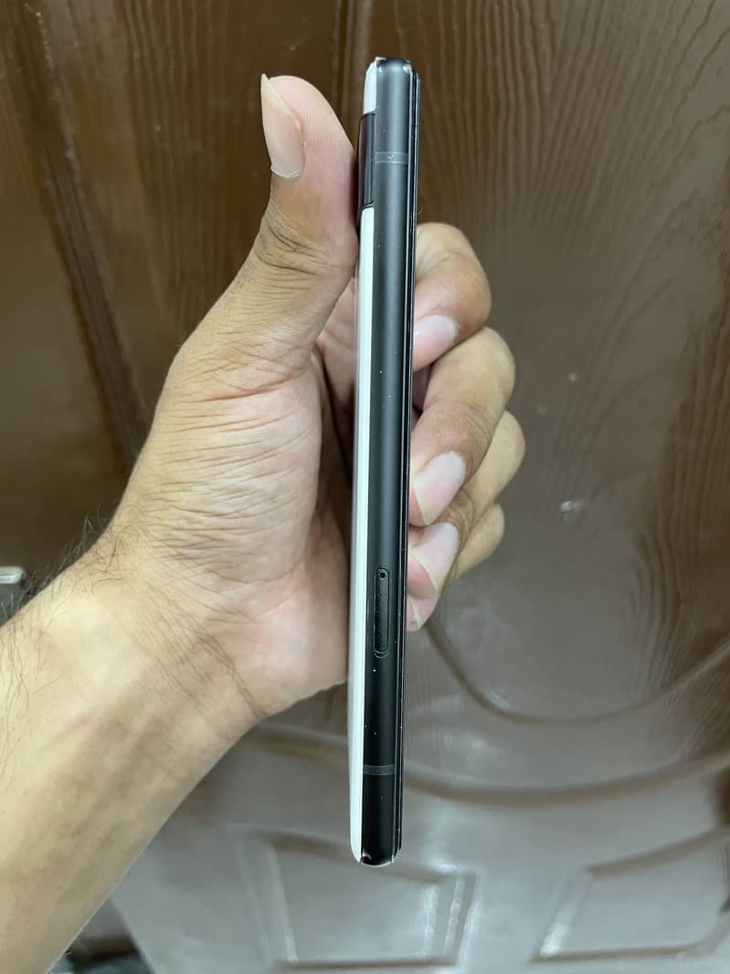 Google Pixel 6a 3