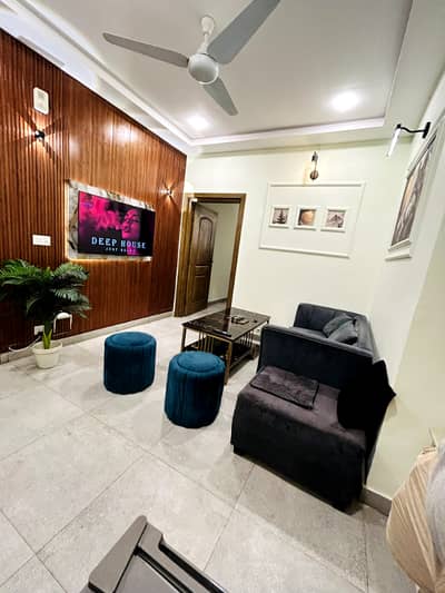 Per Day One Bed Fully Furnished Apartment Available in Islamabad