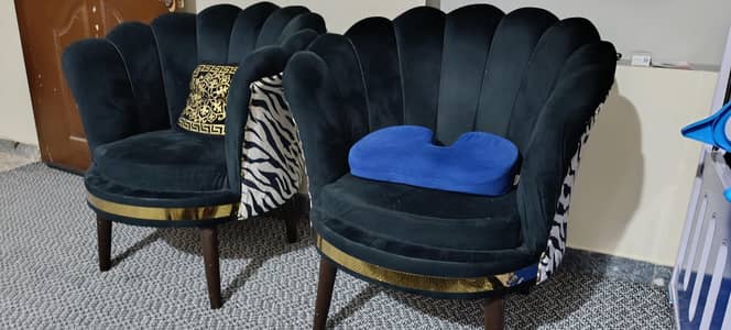 crown Chairs and Table