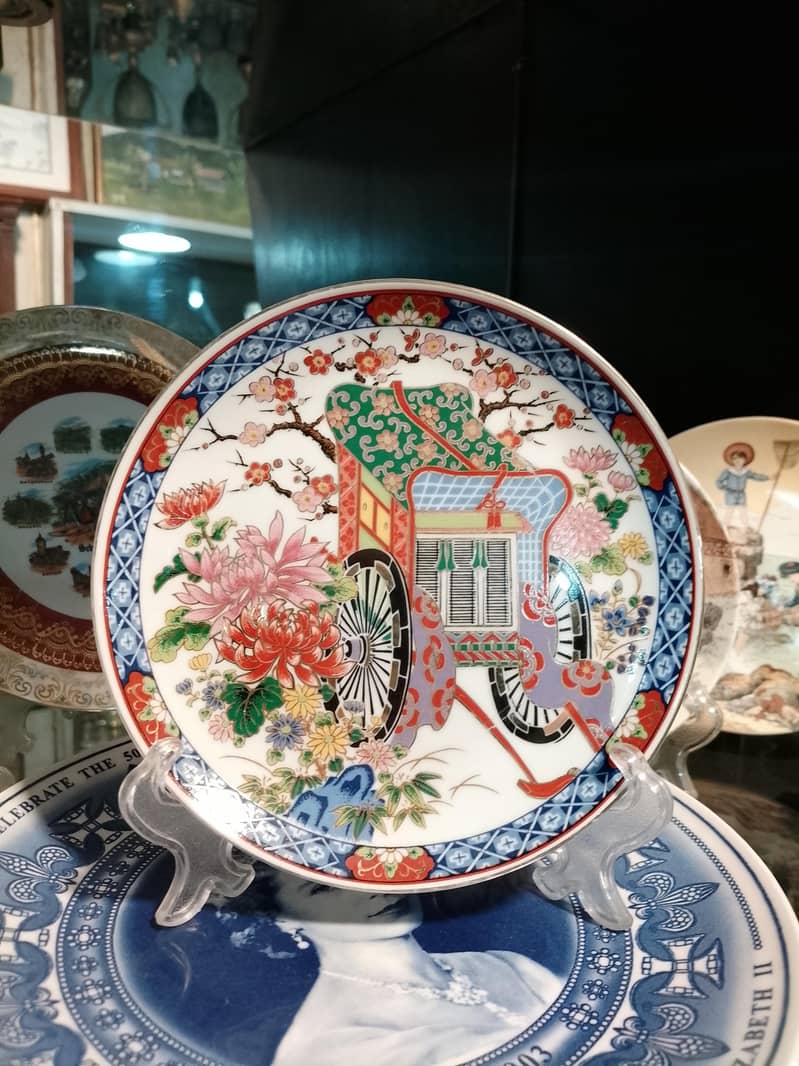 Showpieces. ( imported items ) 6