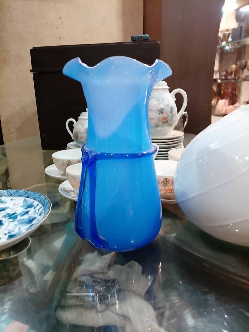 Showpieces. ( imported items ) 14