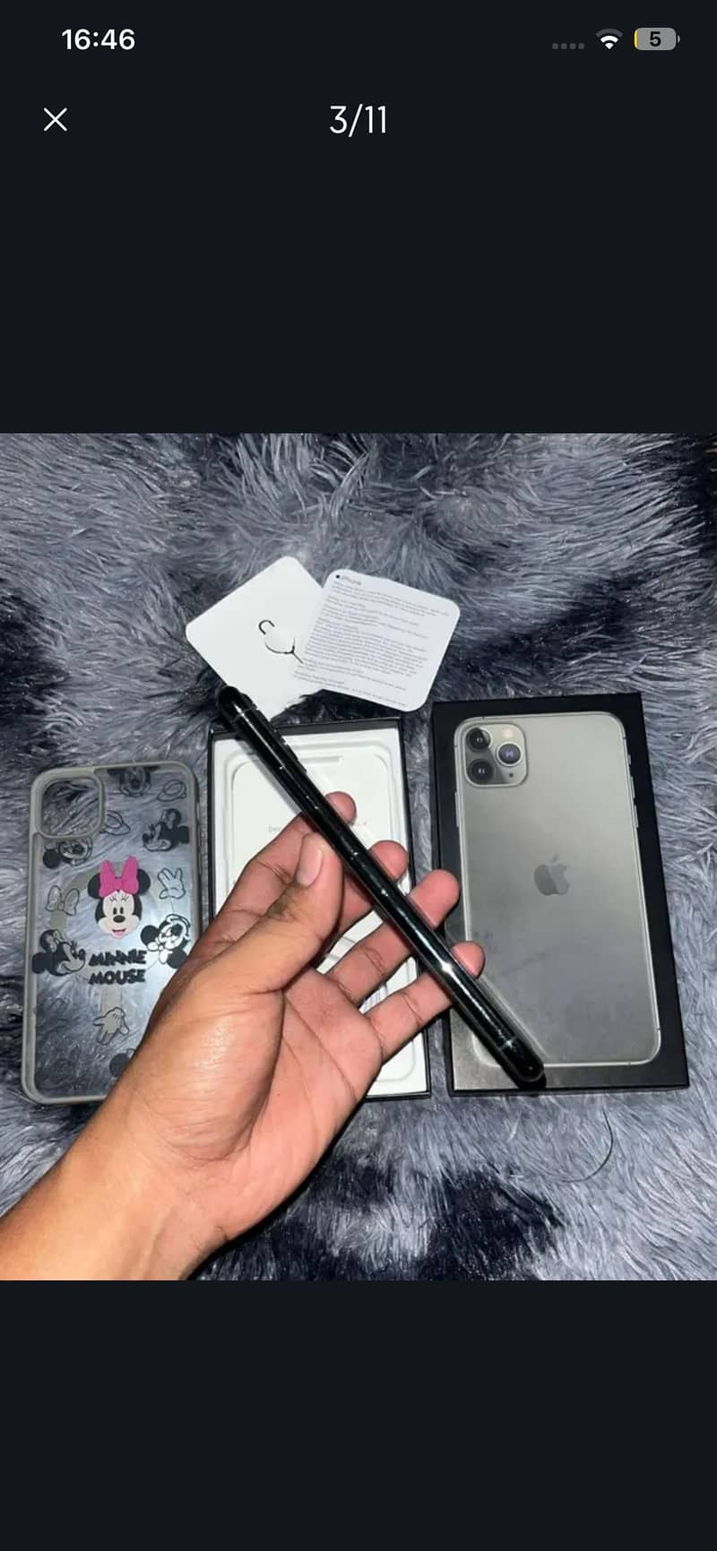 Apple iPhone 11 Pro Max 2
