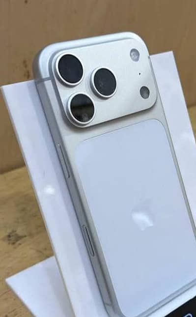 i Phone 8plus, 11,12,13,14,15 pro max on instalment Whatsap 3224144692