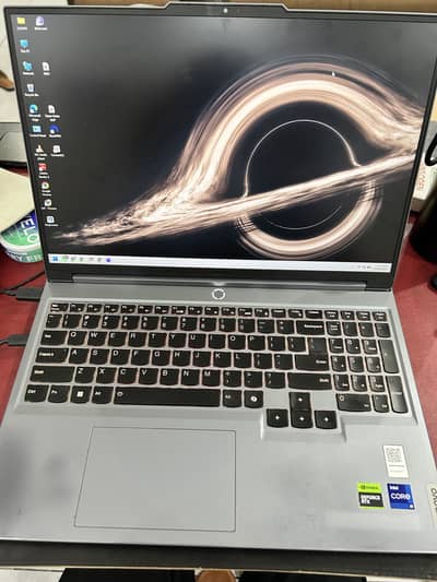 Lenovo Legion 5 64GB DDR5 Ram 1tb nvme 8gb graphic card