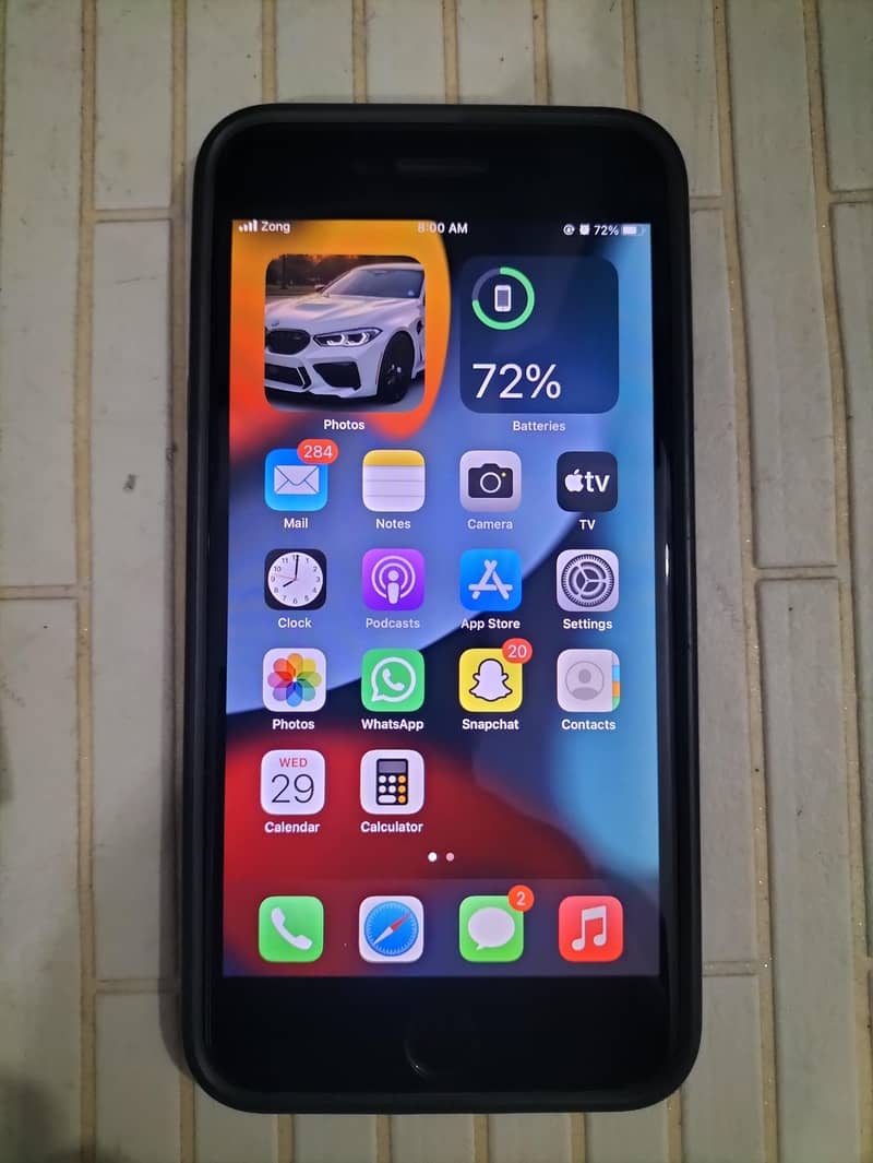 Apple iPhone 7 Plus 1