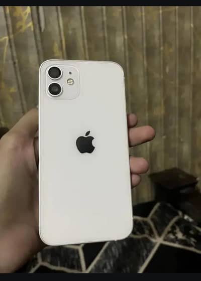 Apple iPhone 12