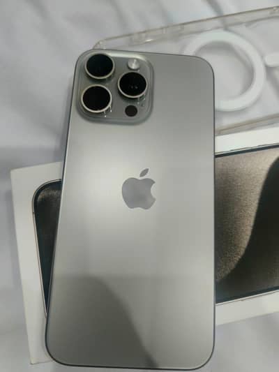 Apple iPhone 15 Pro Max