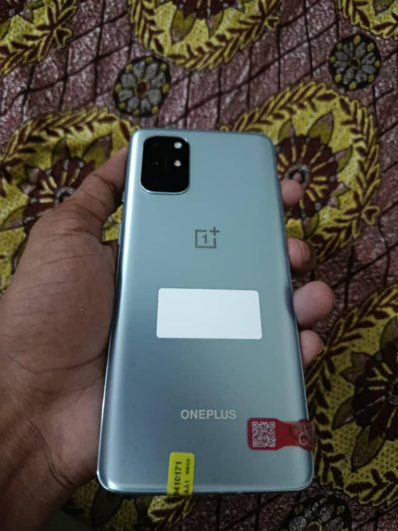 One Plus 8T 4