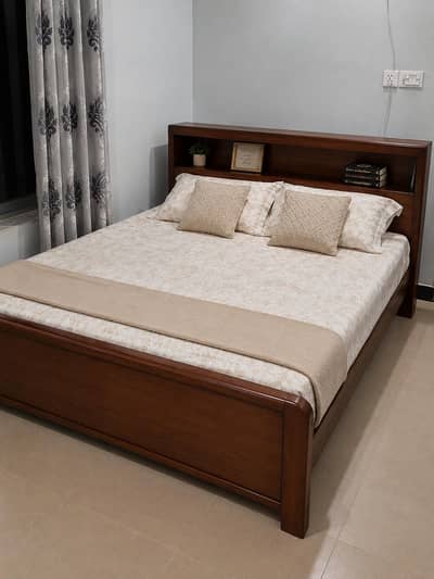 Dressing table & Double Bed