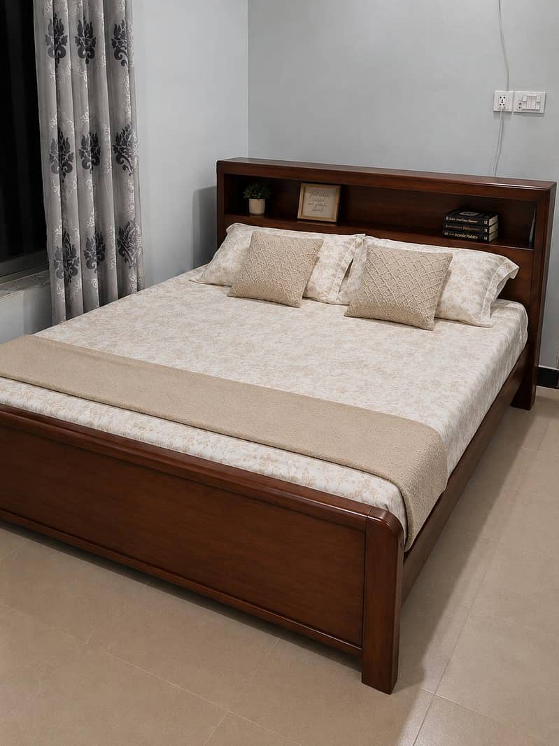 Dressing table & Double Bed 0