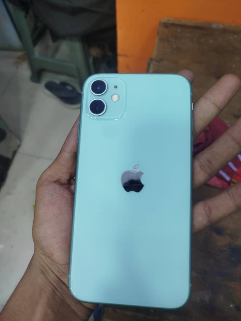 Apple iPhone 11 5