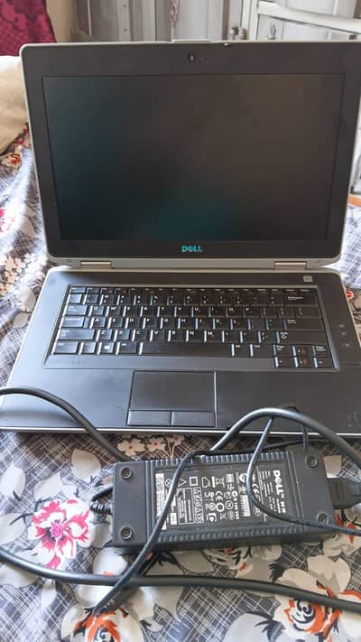 dell ka laptop hai used me hai
