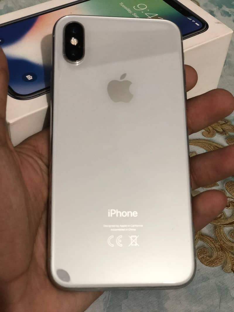 Apple iPhone X 0