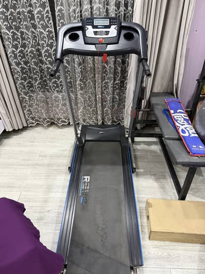 Revo Treadmill – Used, Good Working Condition