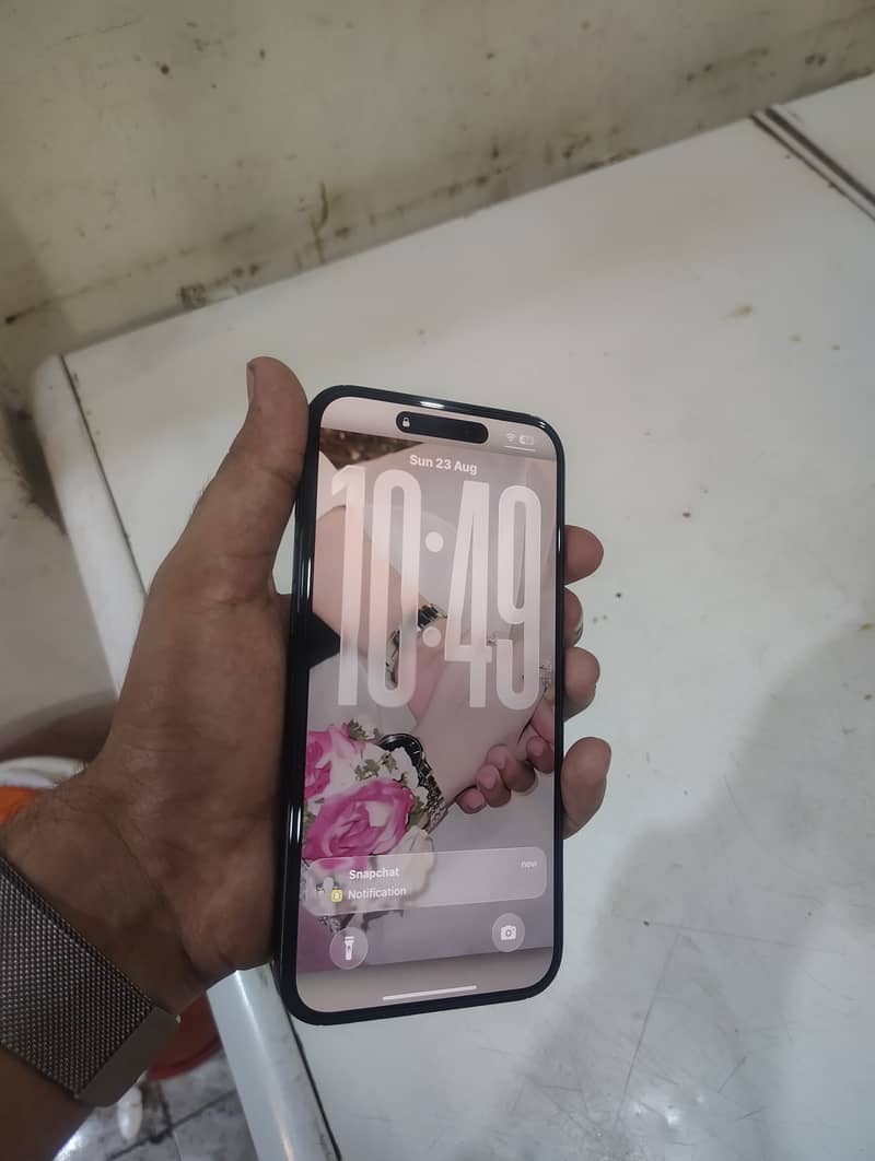 Apple iPhone 16 Plus 5