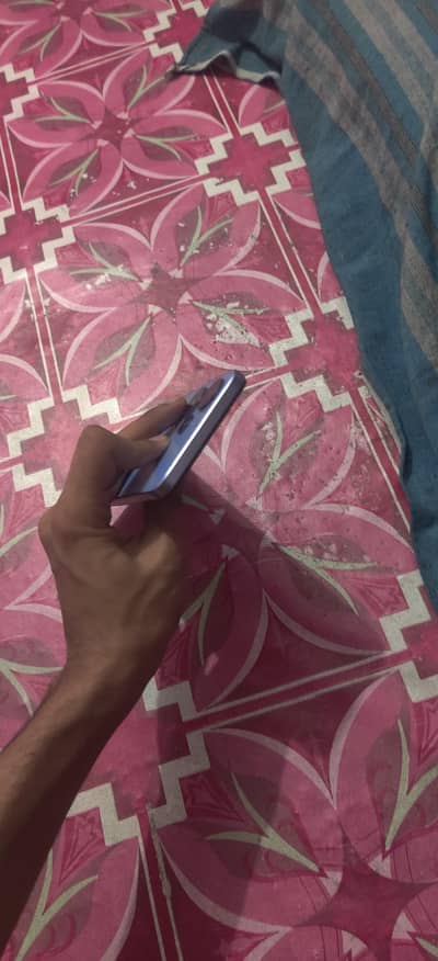 Infinix Hot 30 Play