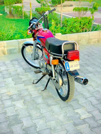 Honda 125cc WhatsApp on 03220554926