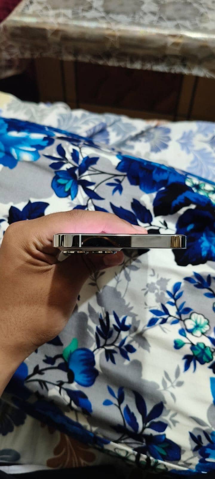 Apple iPhone 13 Pro Max 2