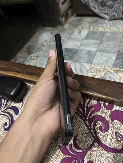Samsung Mobile A20s