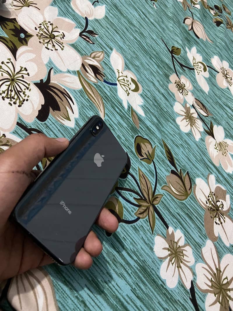 Apple iPhone X 0