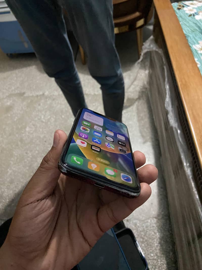 Apple iPhone X 1