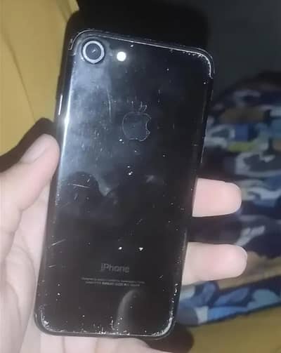 Apple iPhone 7