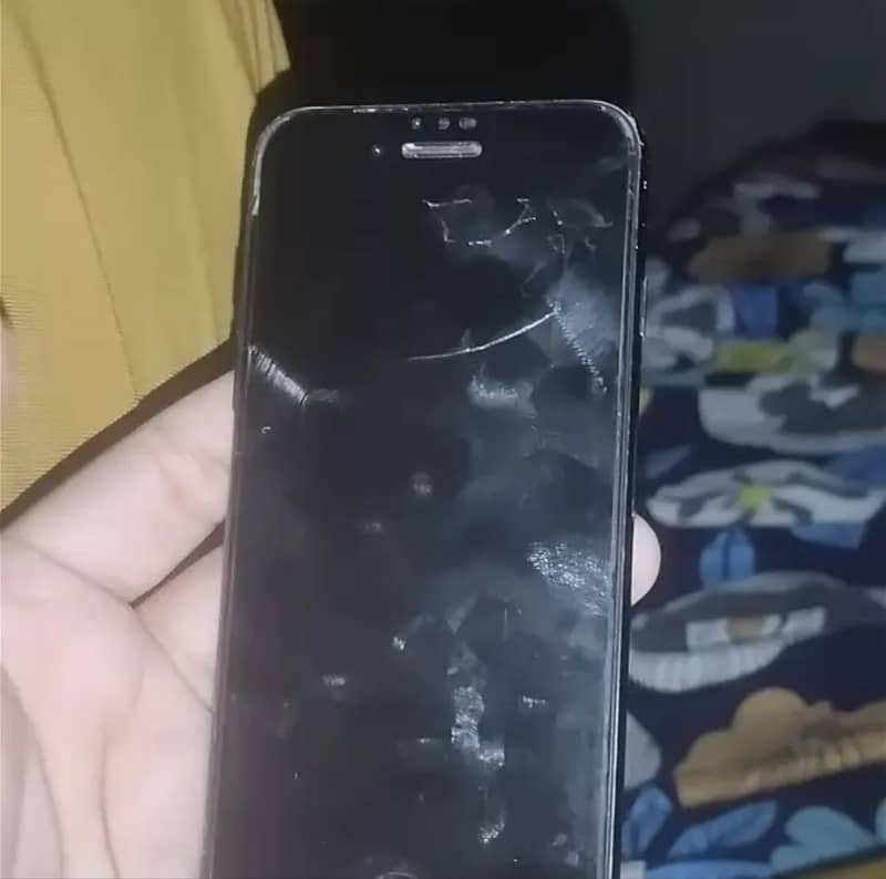 Apple iPhone 7 1