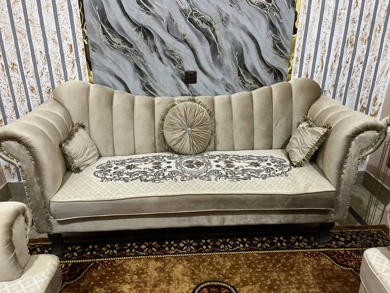 New 5 seater sofas 0