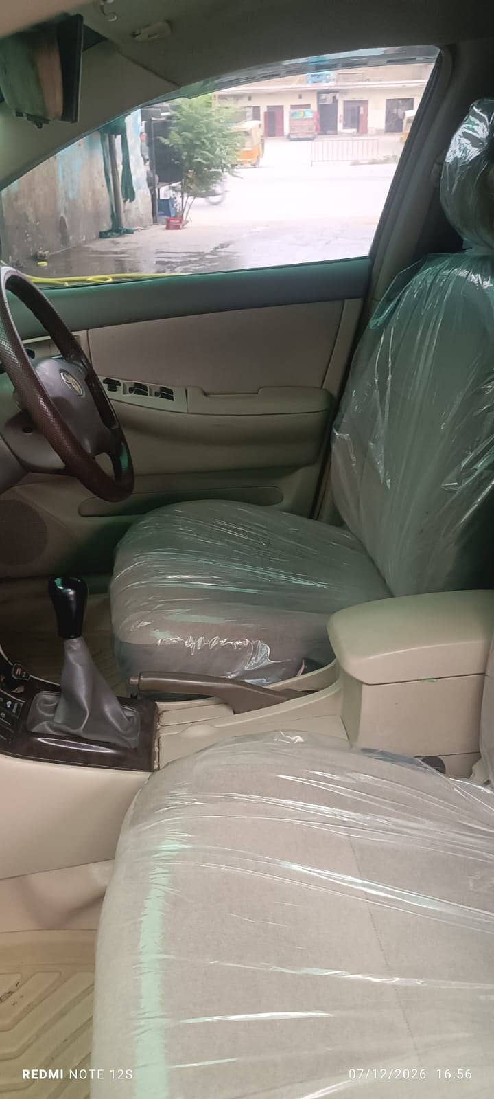 Se Saloon 2