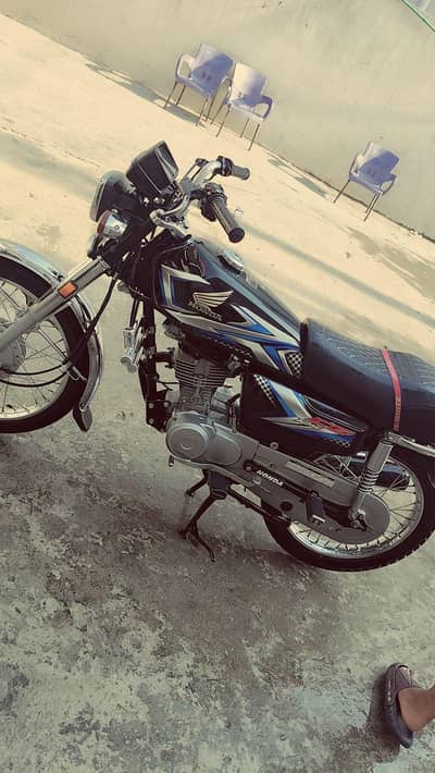 Honda 125cc  25/26 modal