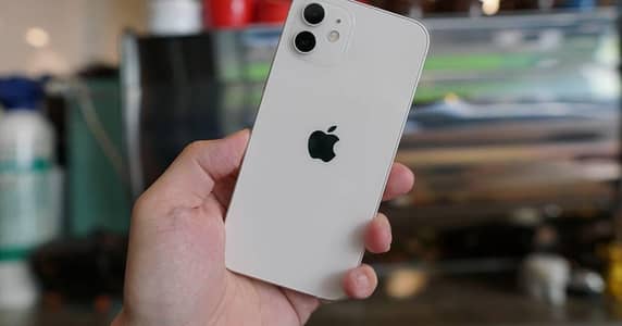 Apple iPhone 12